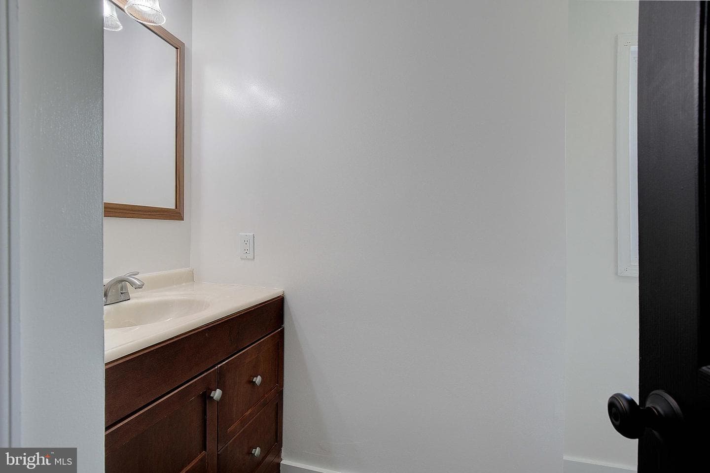 5645 Battee Drive photo 24