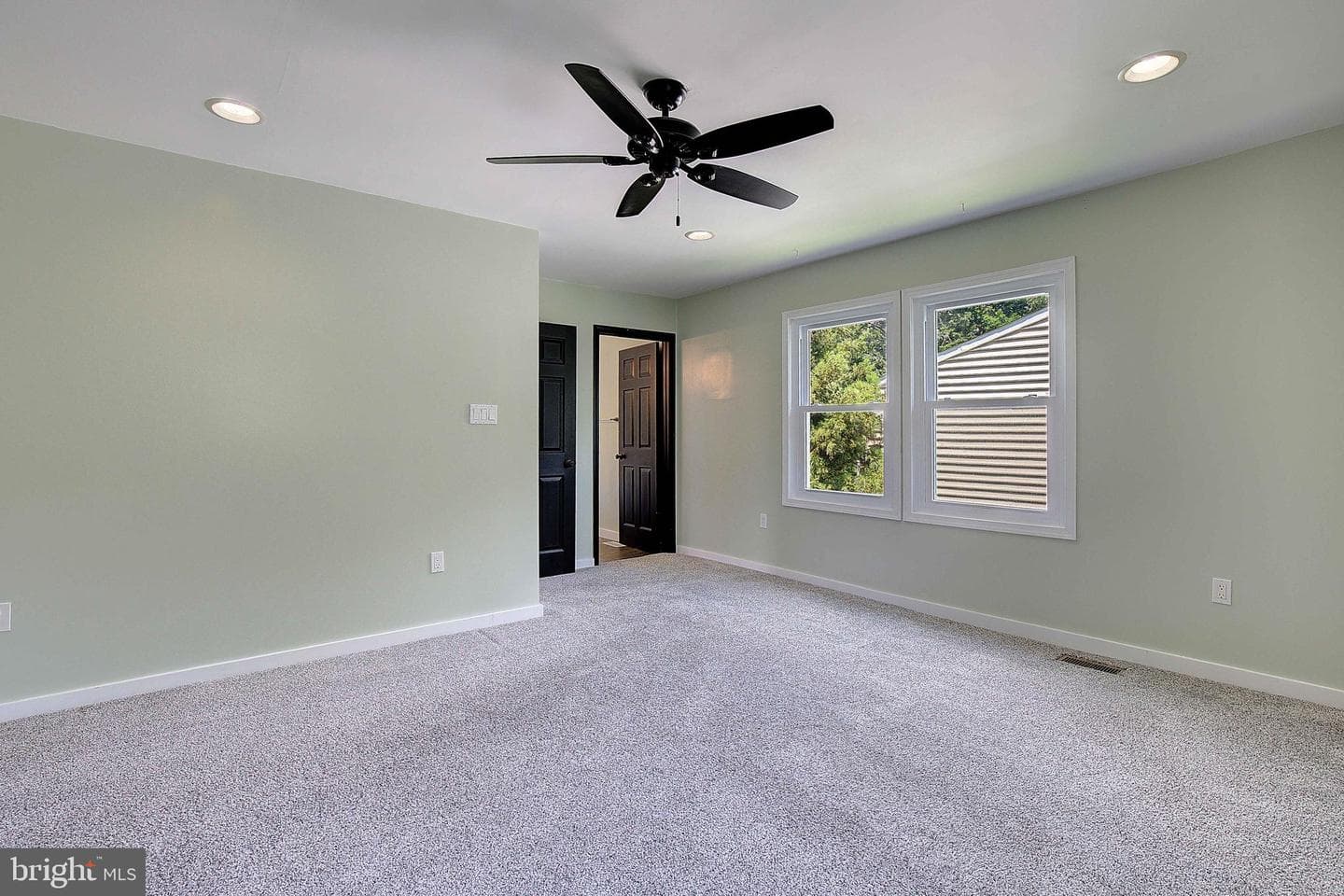 5645 Battee Drive photo 28
