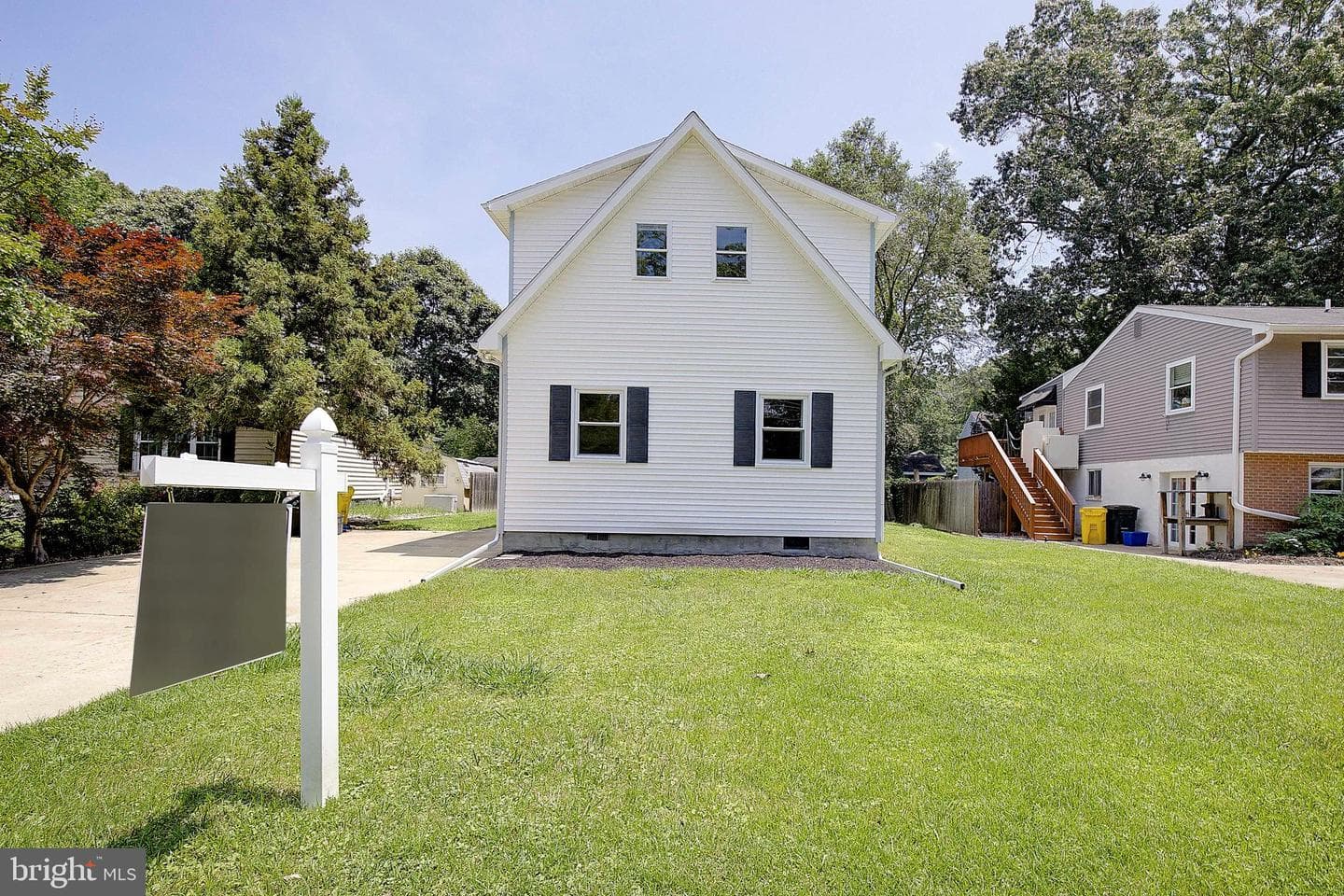 5645 Battee Drive photo 3