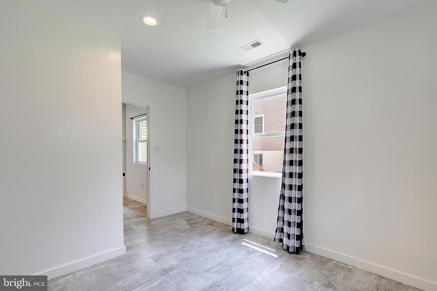 5645 Battee Drive photo 33
