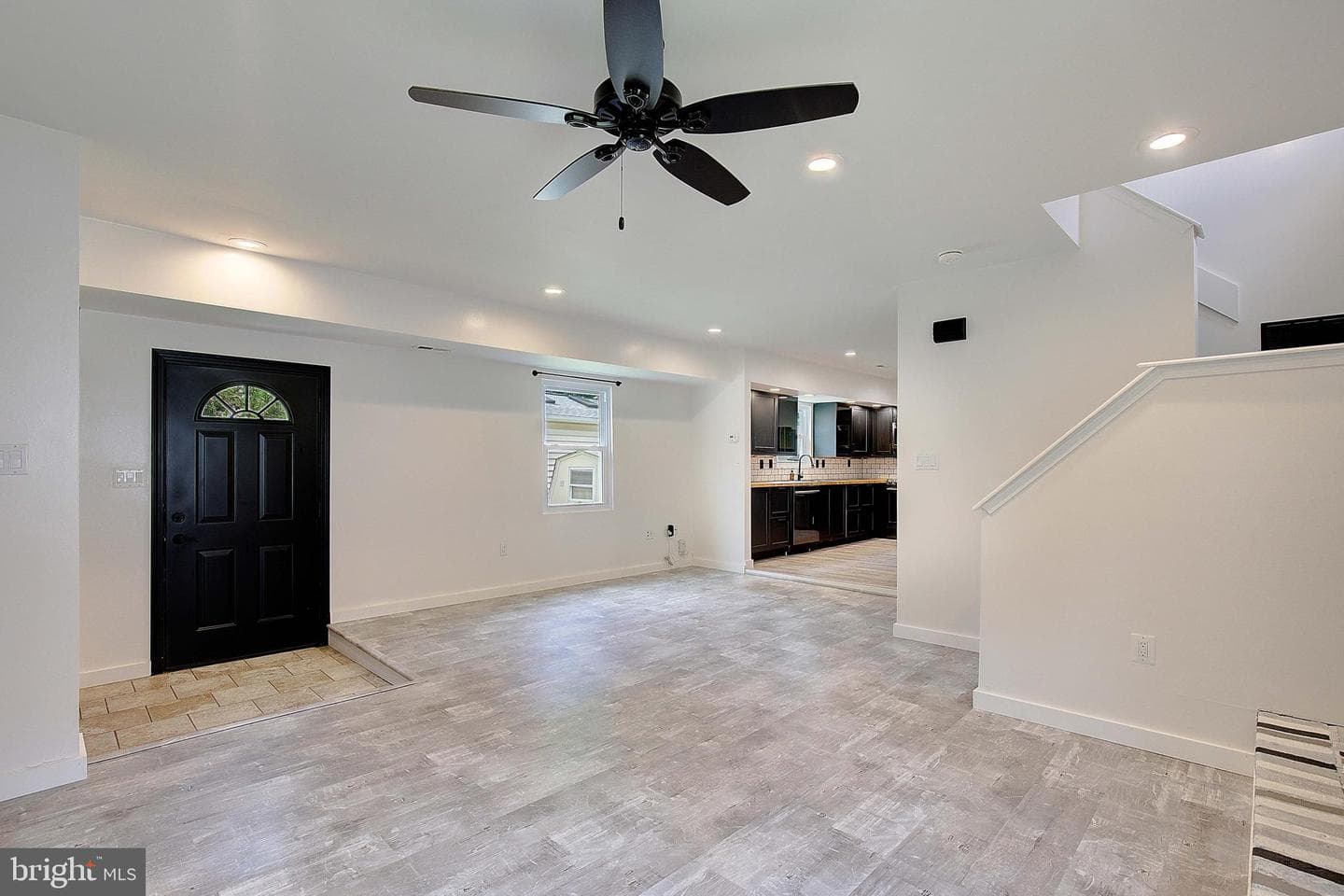 5645 Battee Drive photo 7