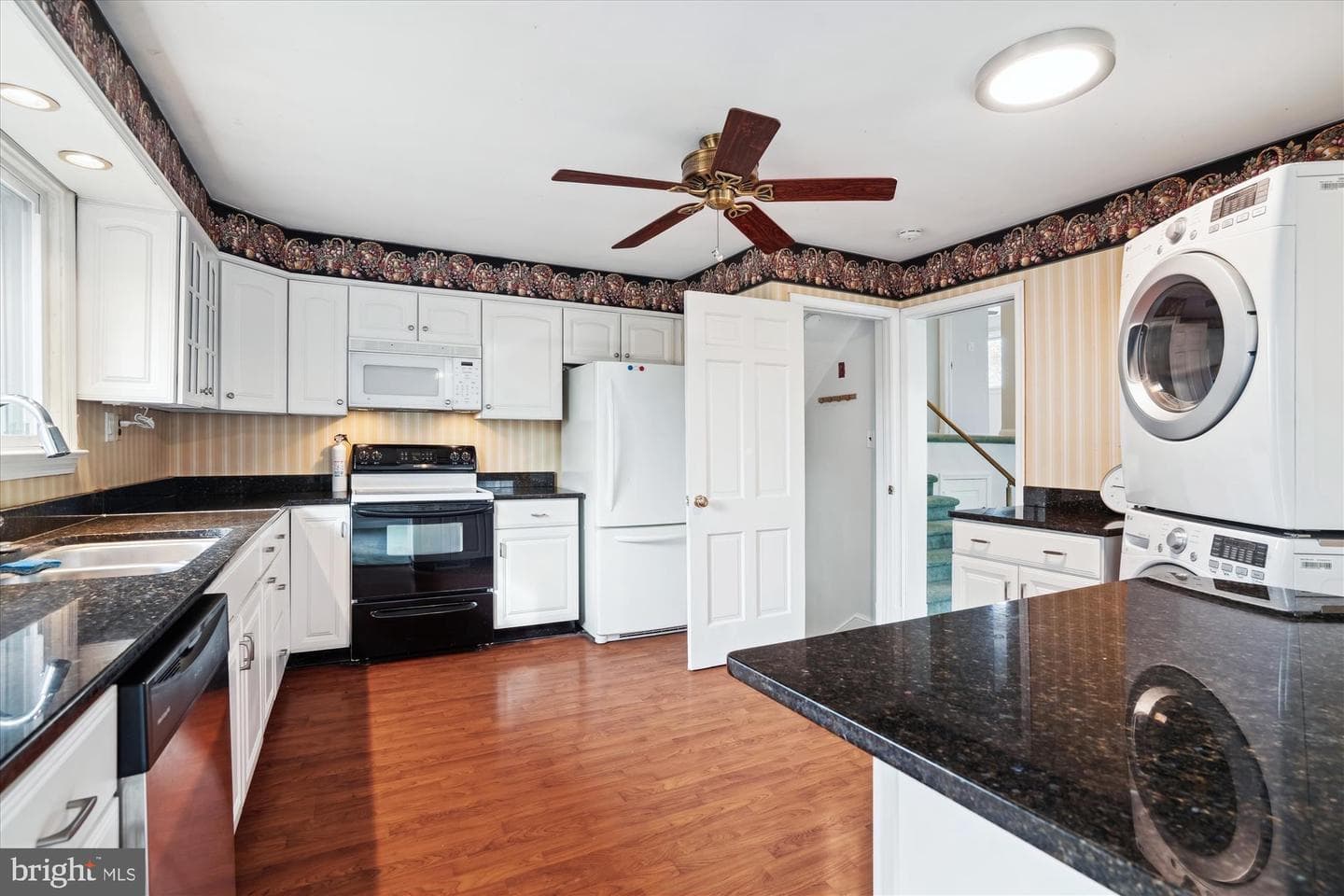 113 Boyd Drive photo 9