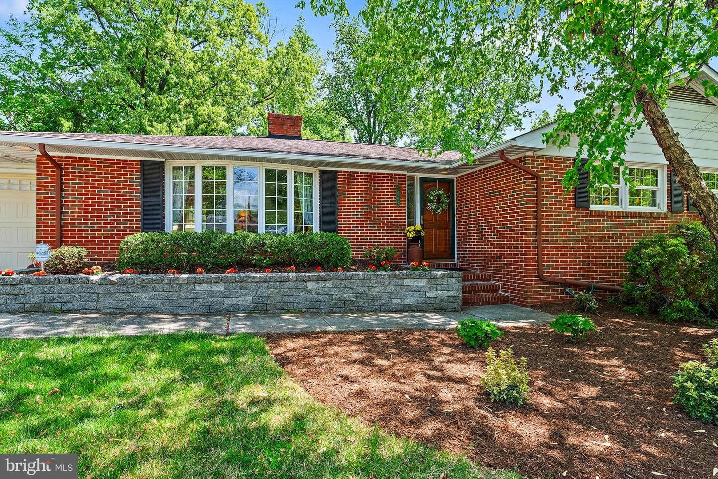 5904 Linthicum Lane photo 46