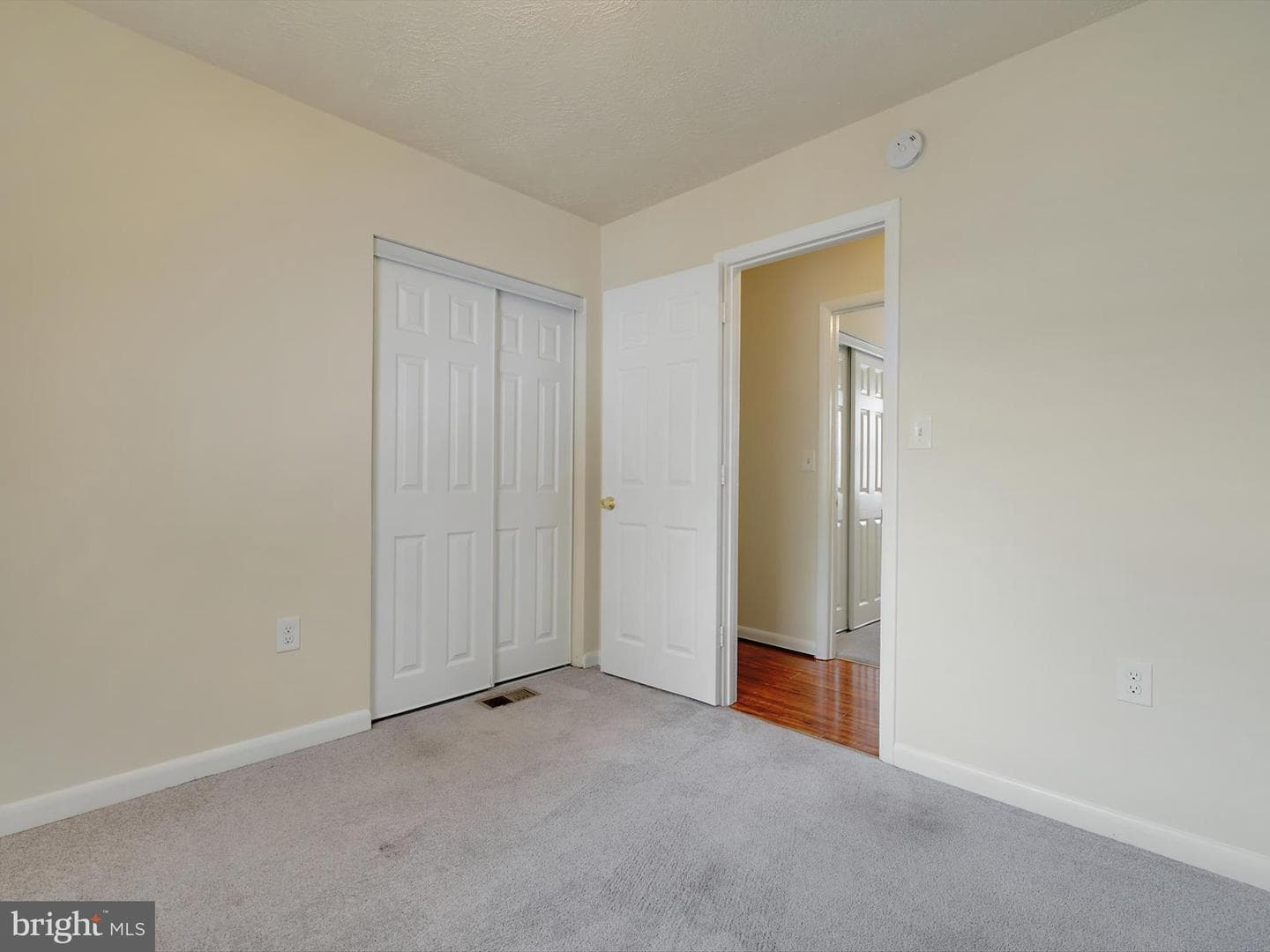 752 225th Street photo 19