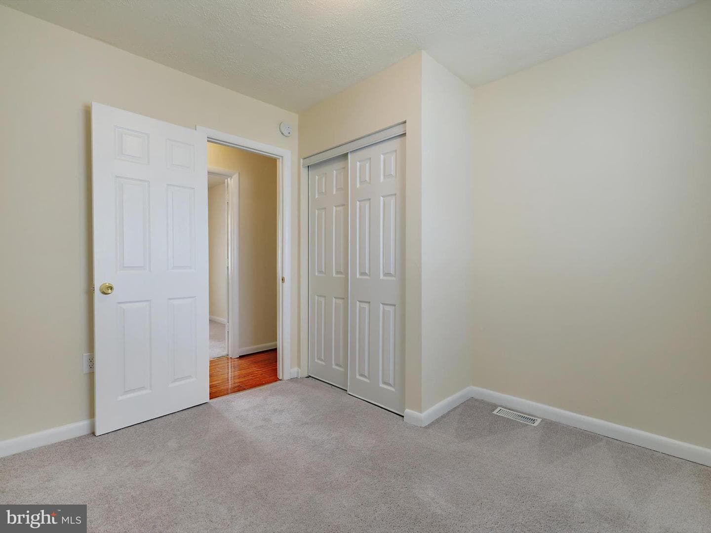 752 225th Street photo 21