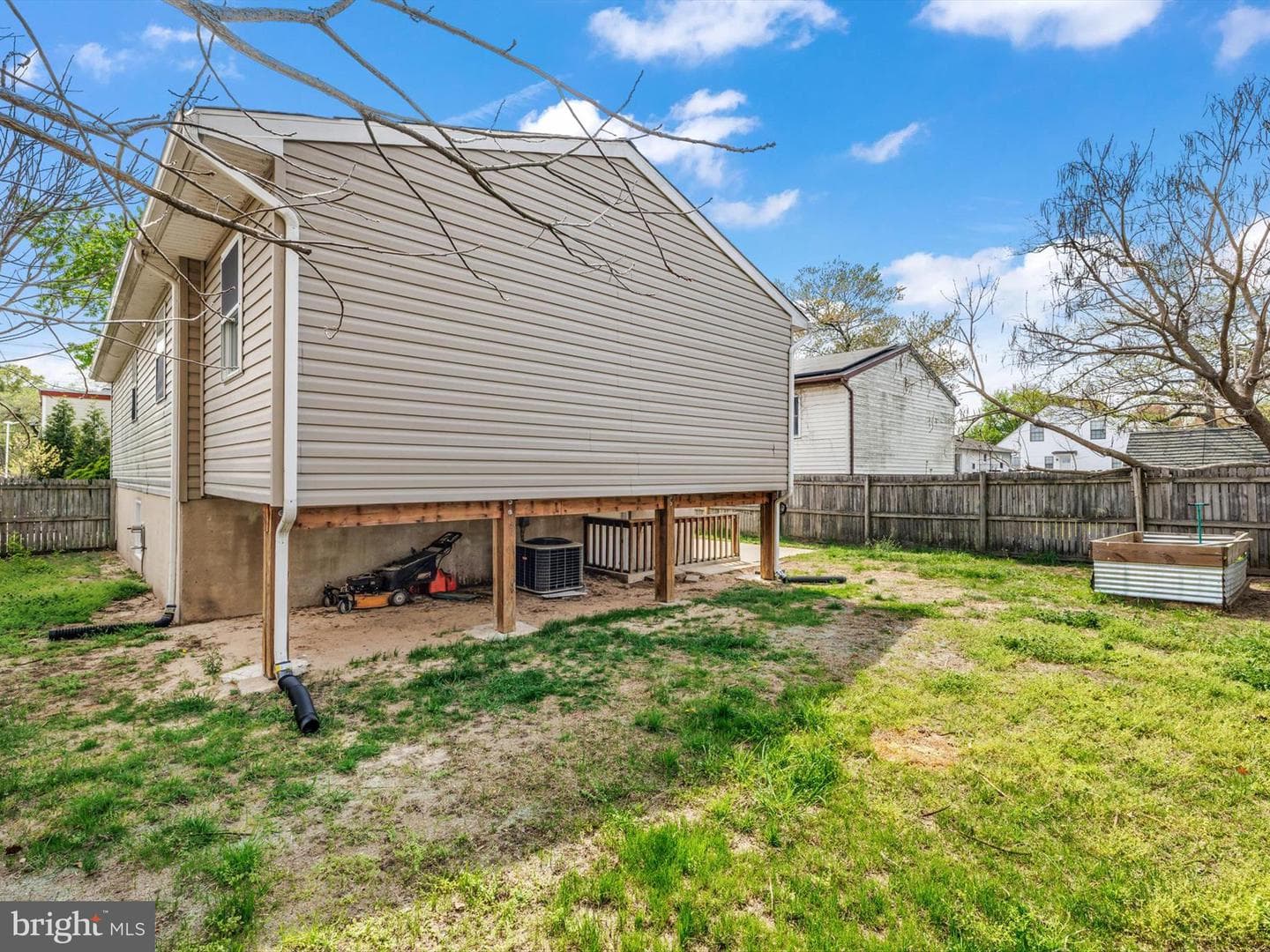 752 225th Street photo 33