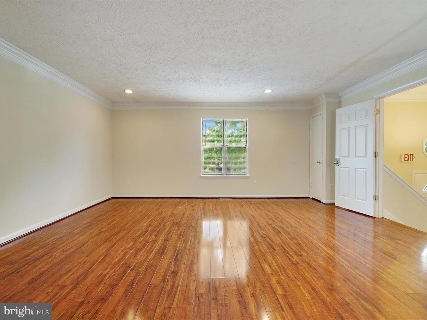 752 225th Street photo 8