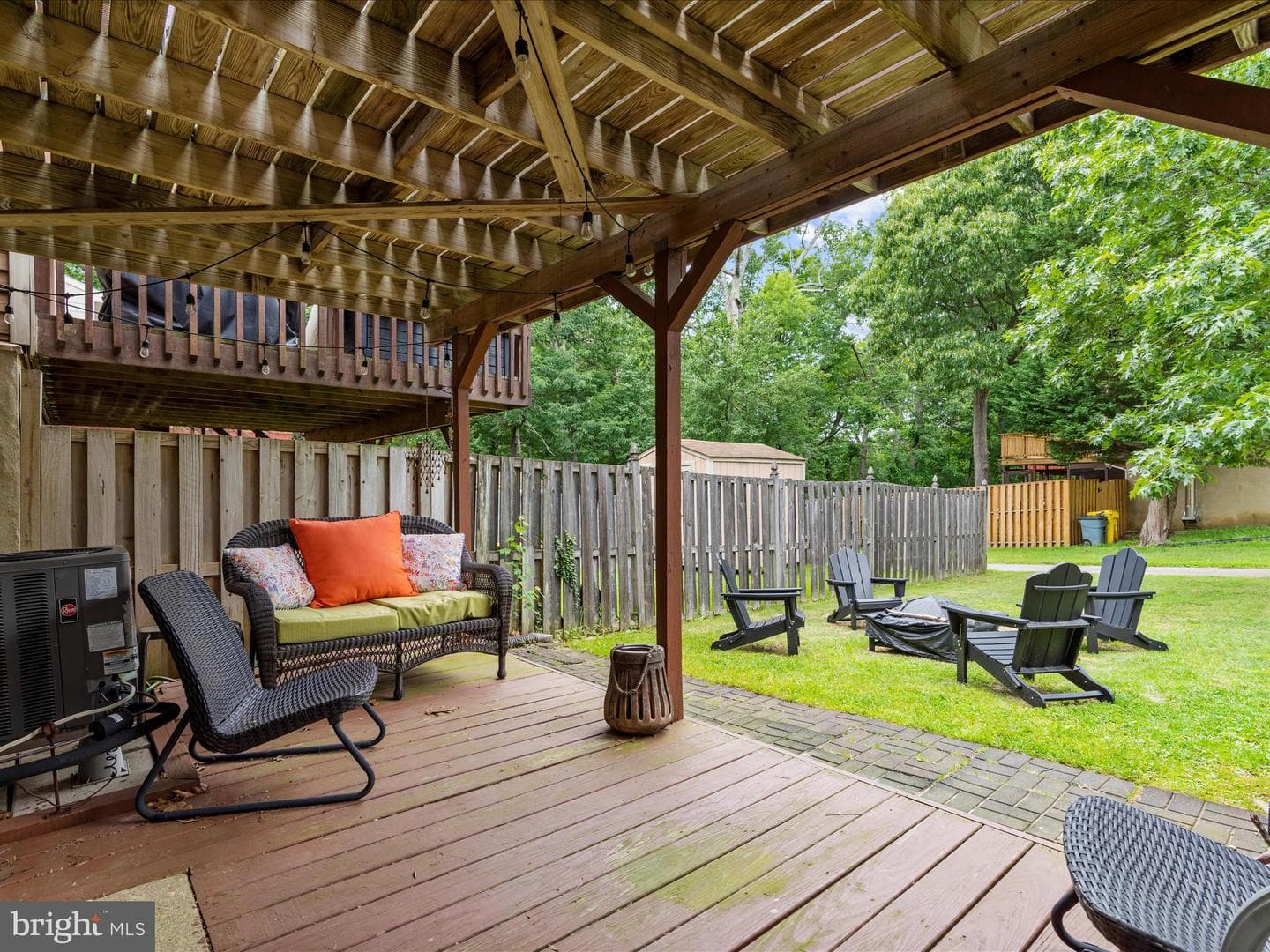 546 Greenblades Court photo 30
