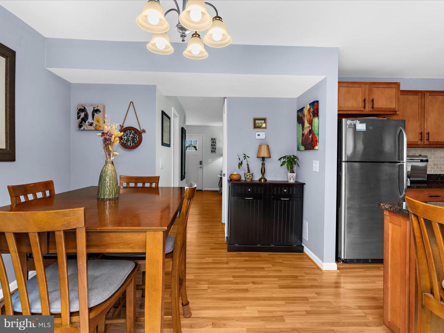 546 Greenblades Court photo 7