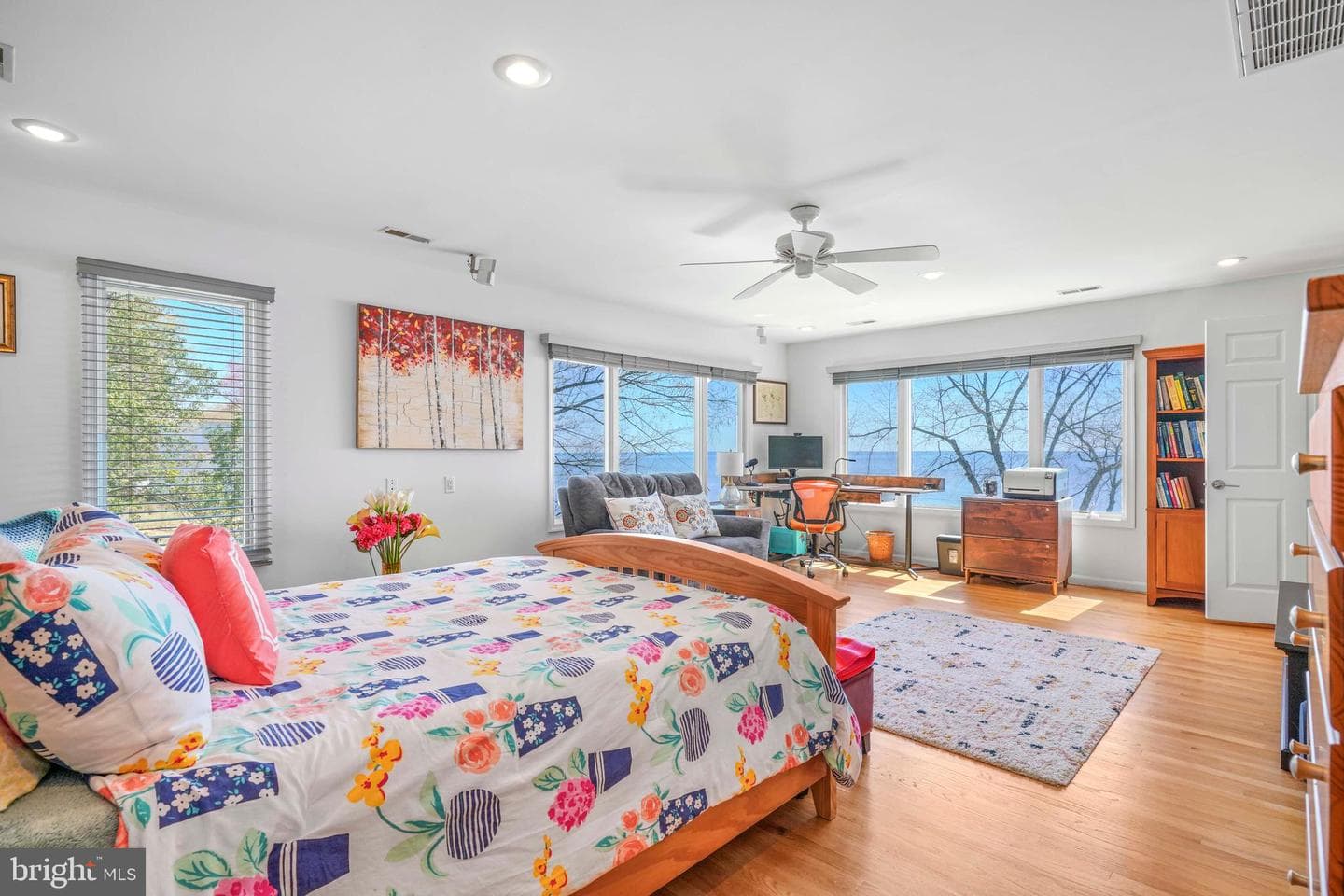 949 Bay Drive photo 18