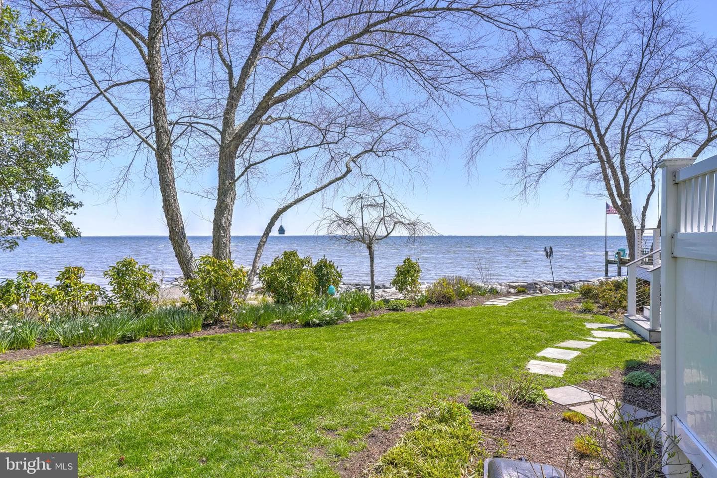 949 Bay Drive photo 28