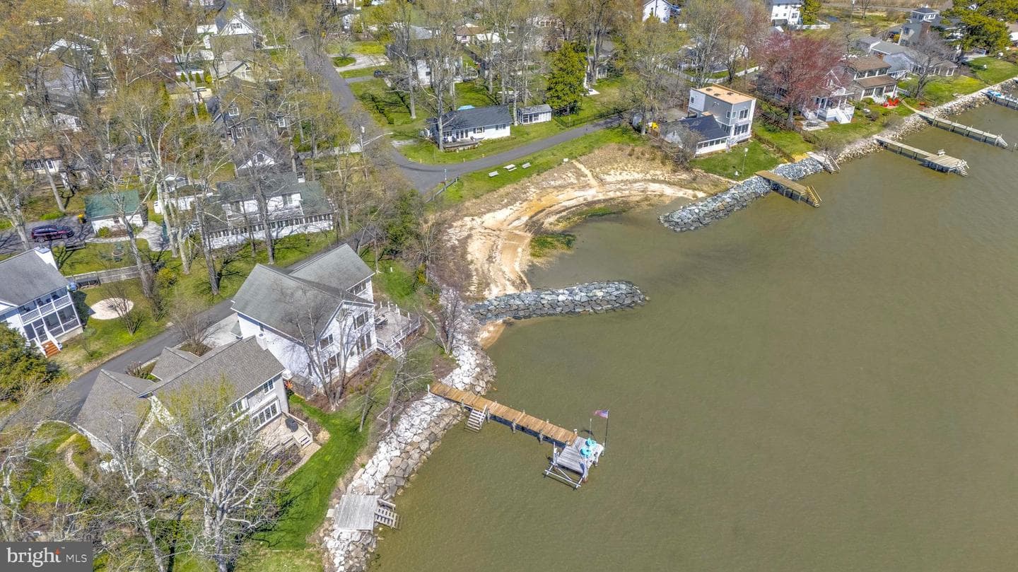 949 Bay Drive photo 33