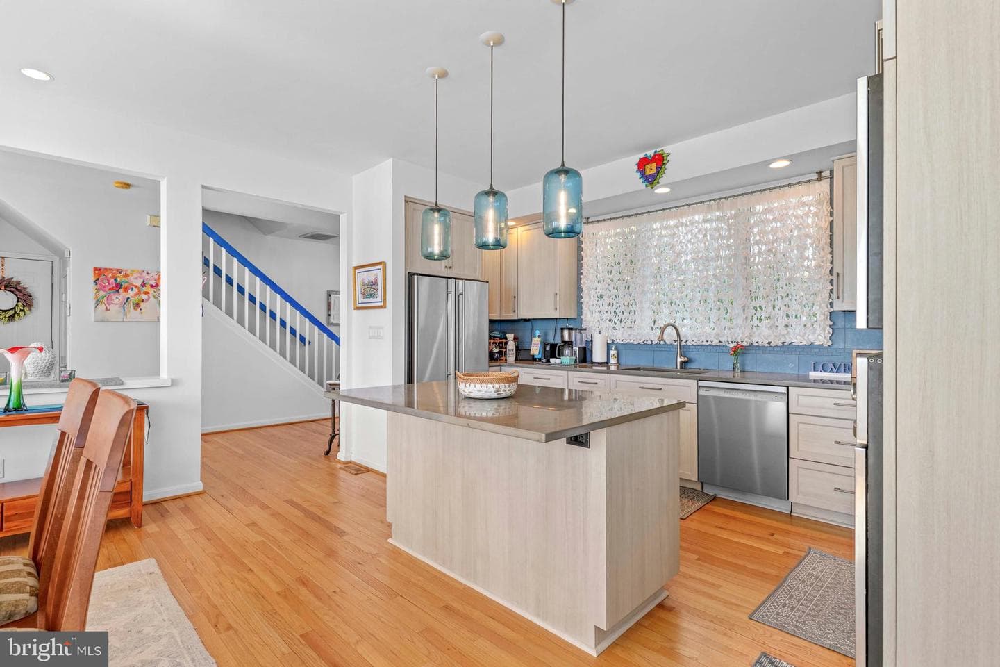 949 Bay Drive photo 8