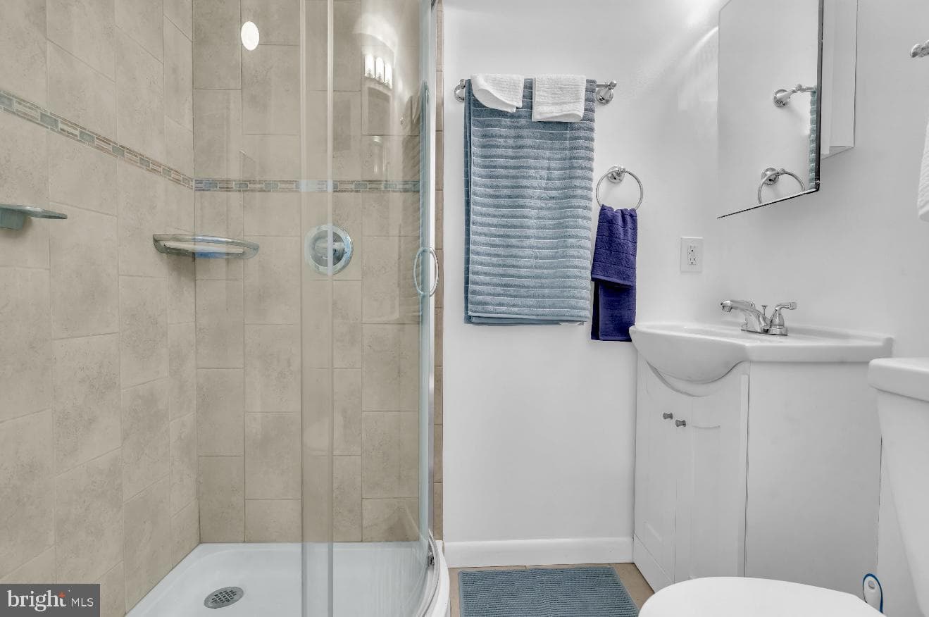 780 Fairview Avenue #780 E photo 19
