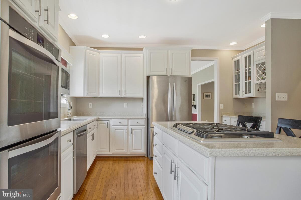 916 Sand Brook Court photo 8