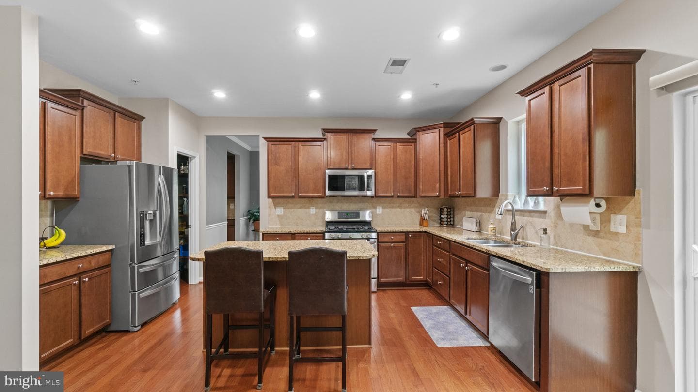 623 Highland Farms Circle photo 4