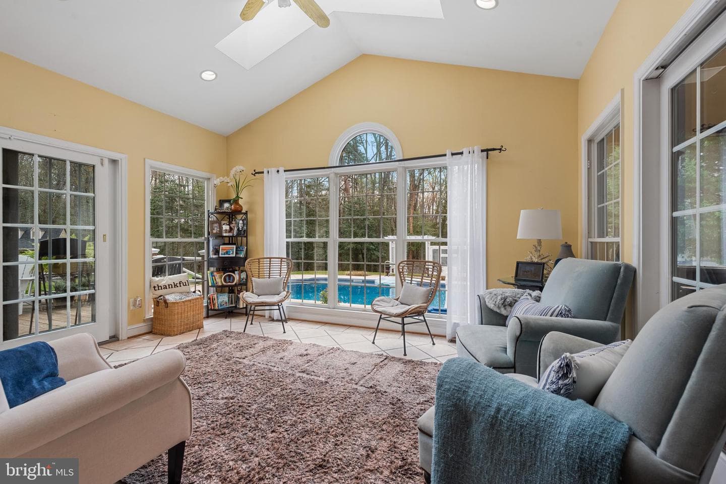 301 Sturtons Lane photo 8