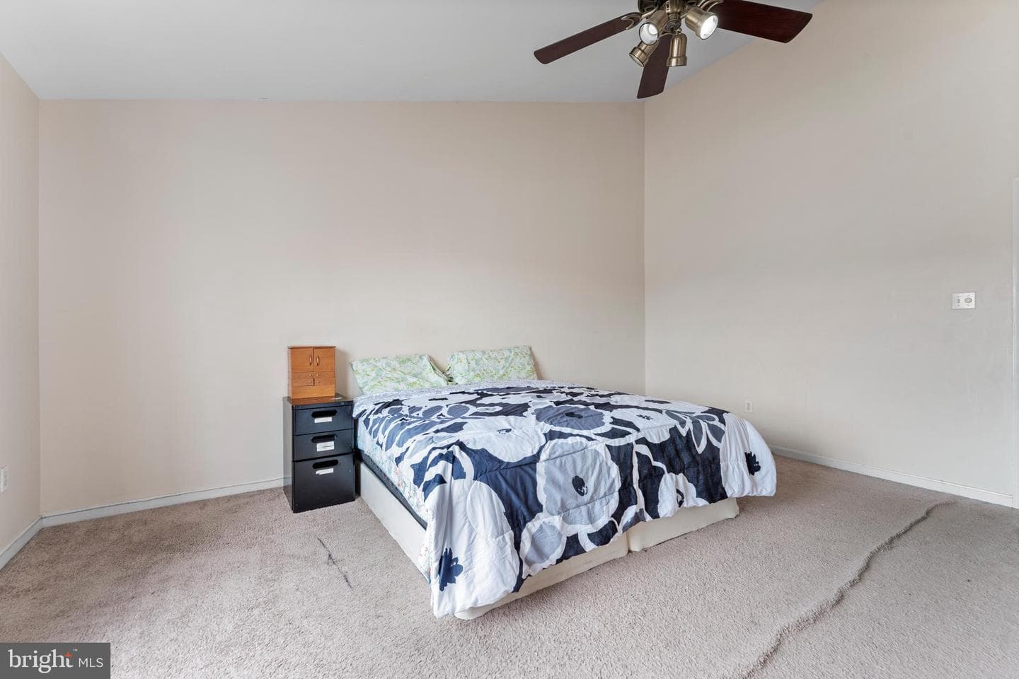 8200 Finchleigh Street photo 11