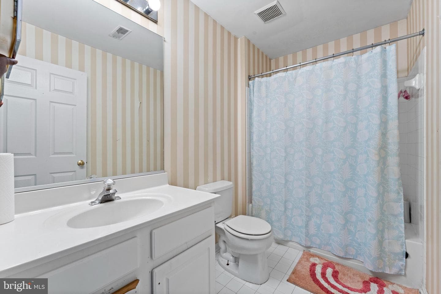 8200 Finchleigh Street photo 9