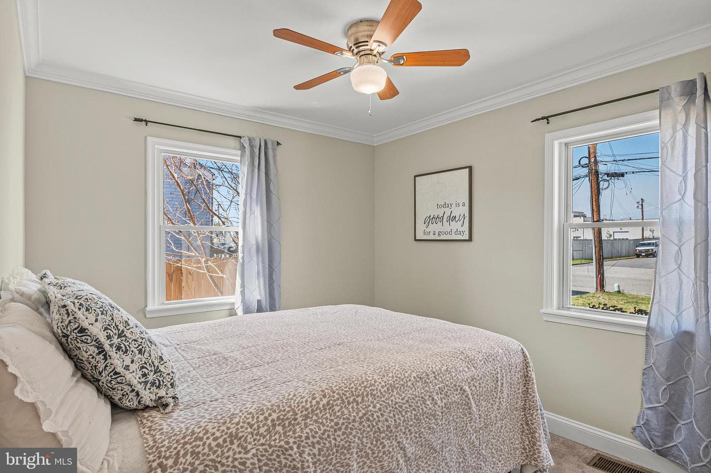 113 Georgia Avenue NE photo 18