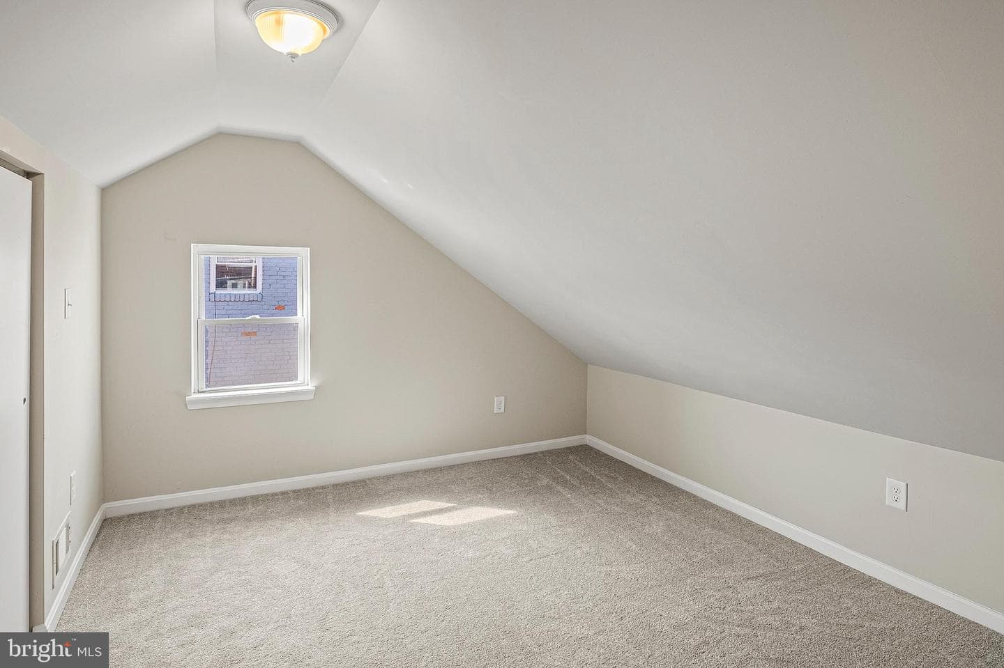 113 Georgia Avenue NE photo 21
