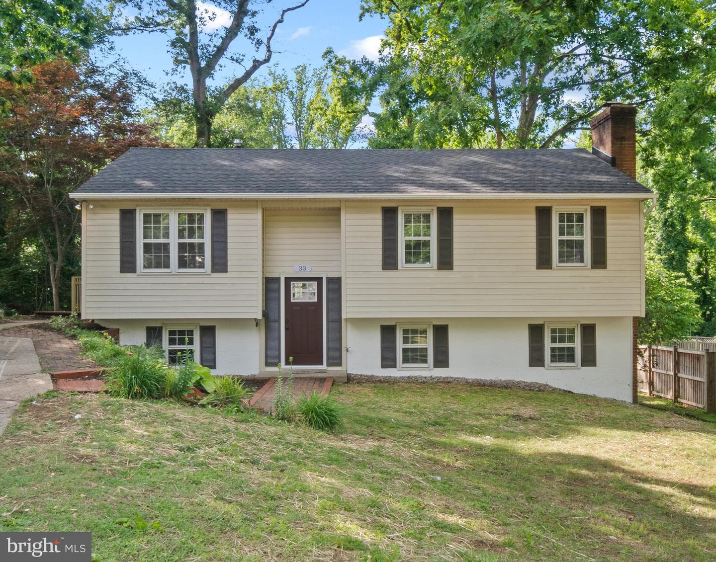 33 Sheridan Road
