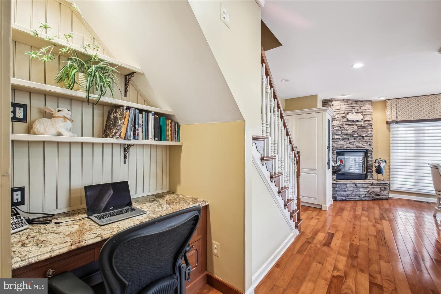 2703 Cranbourne Court photo 49