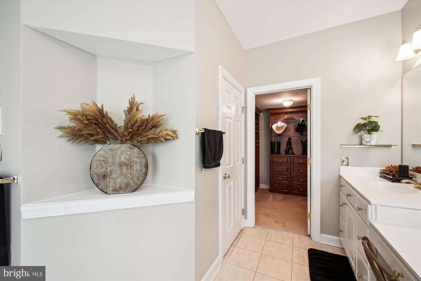2703 Cranbourne Court photo 80