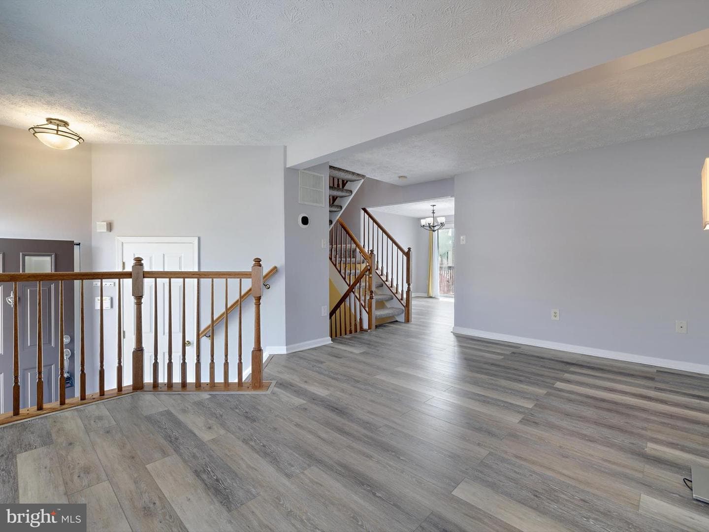 2417 Warm Spring Way photo 4
