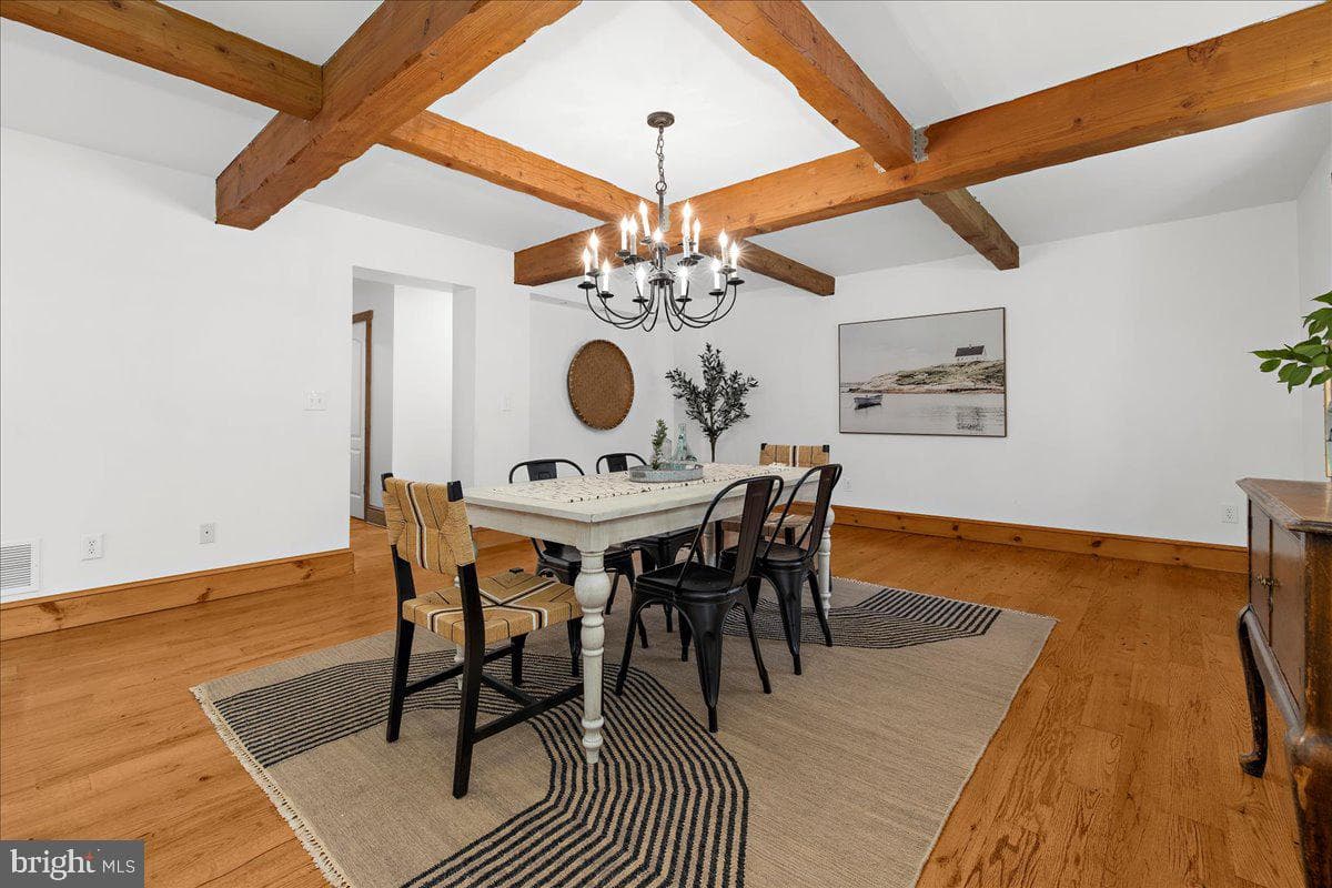 1116 Gumbottom Road photo 10