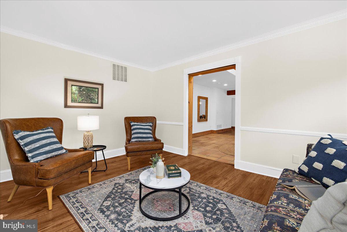 1116 Gumbottom Road photo 14