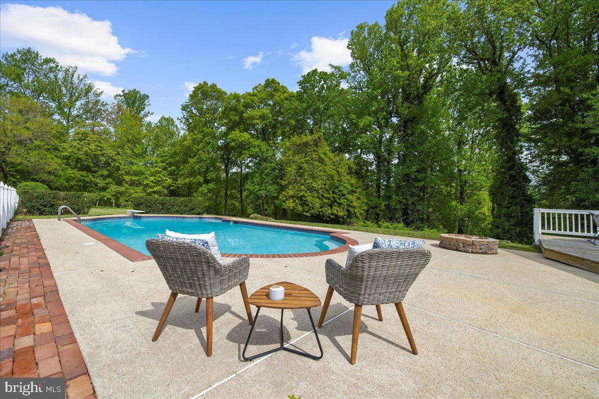 1116 Gumbottom Road photo 55