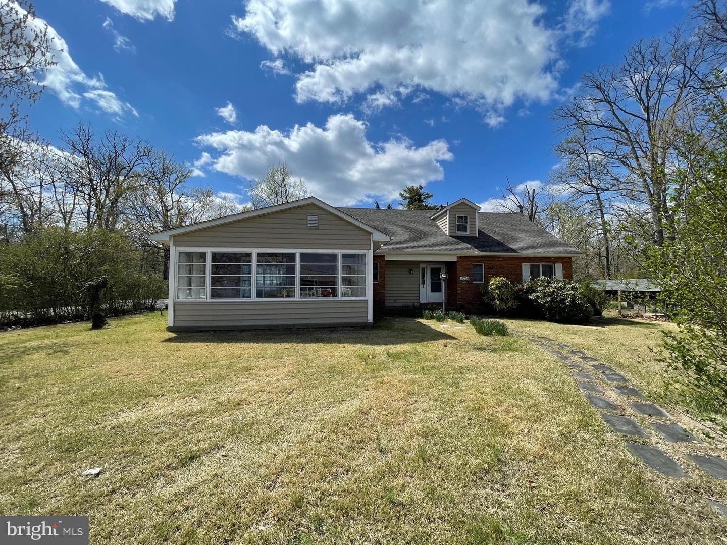 4726 Poplar Road photo 2