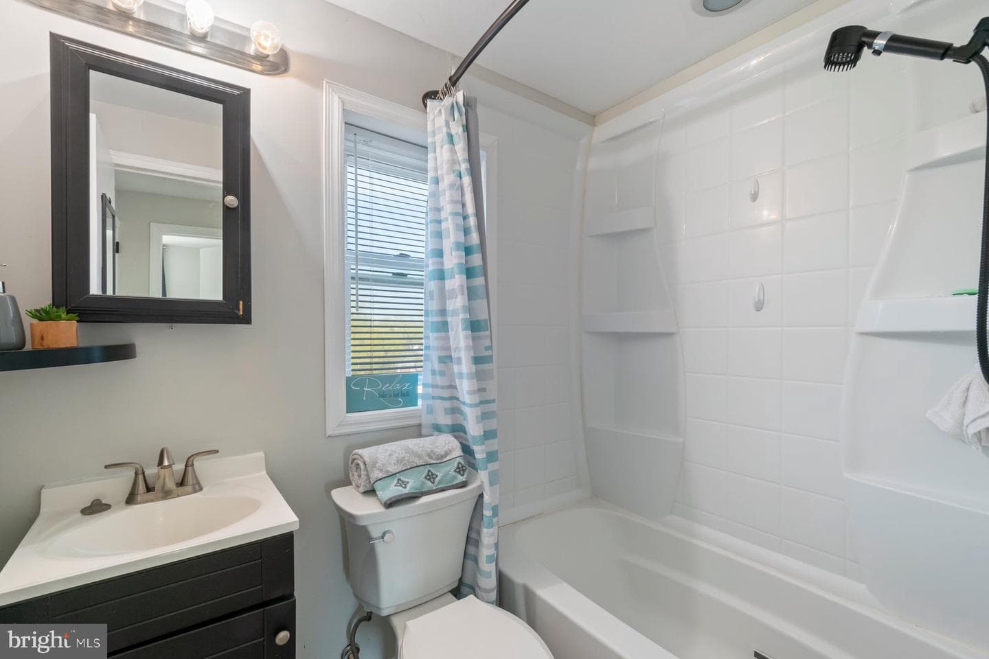 5226 Patrick Henry Drive photo 10
