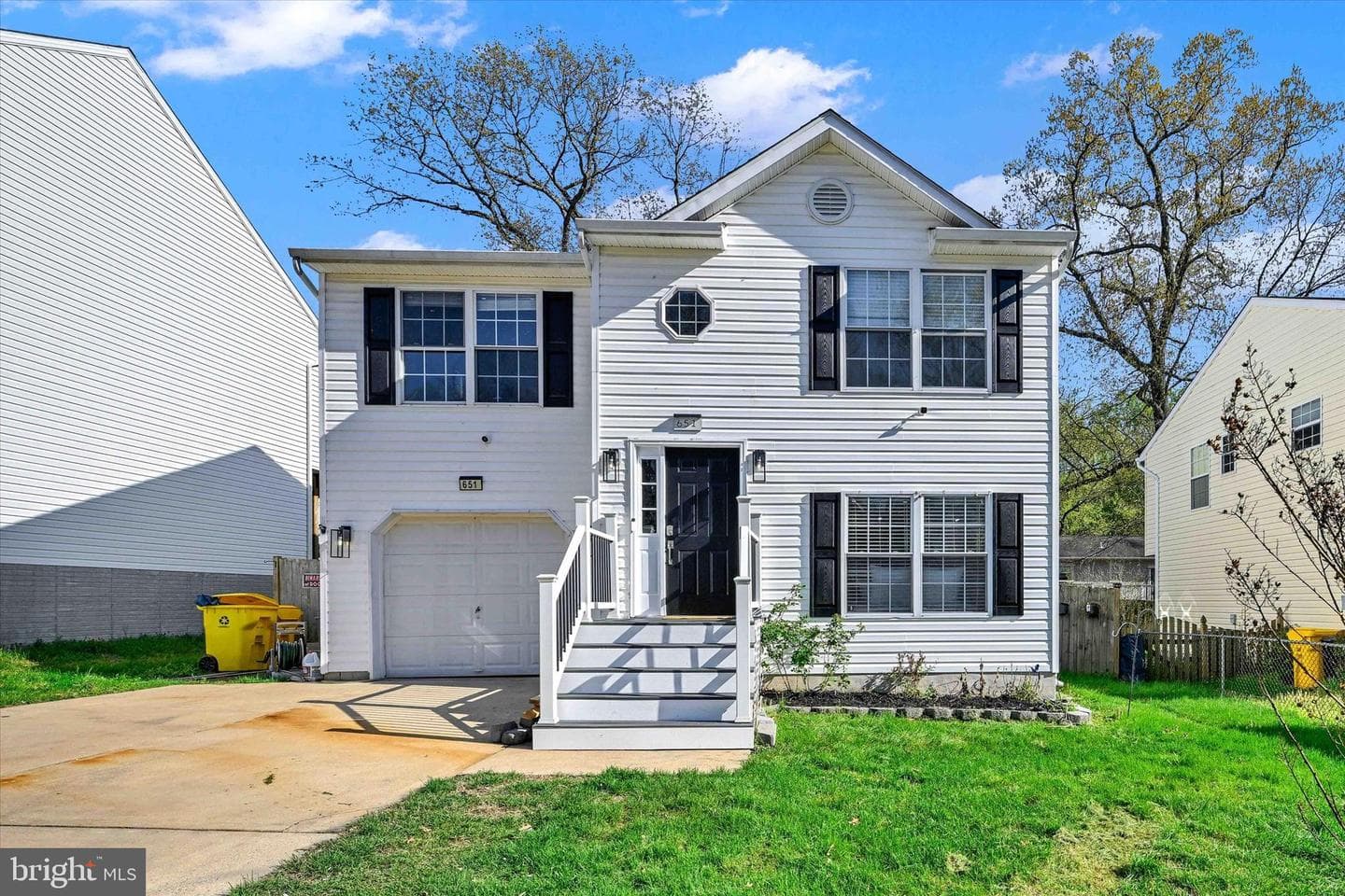 651 208th Street photo 1