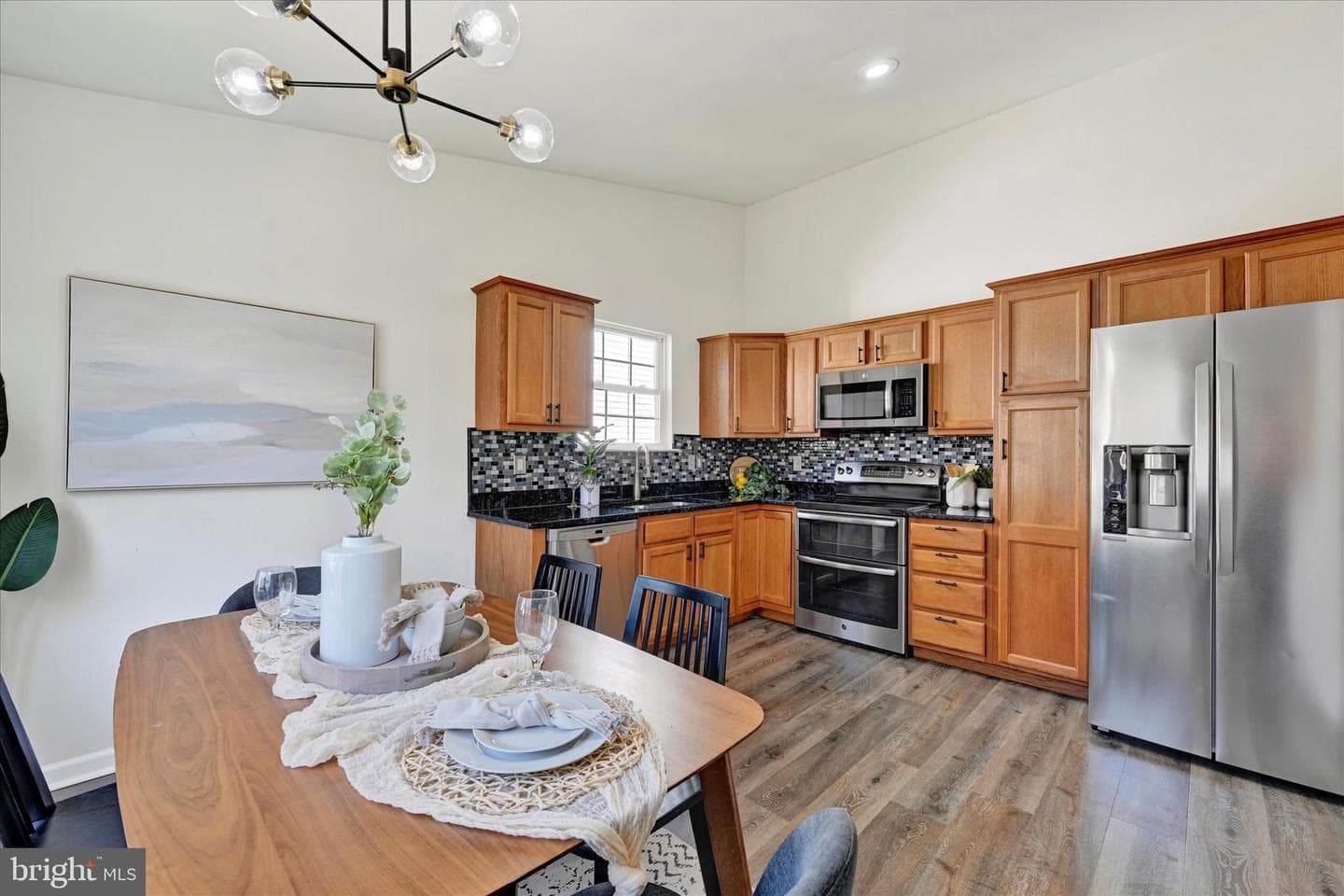 651 208th Street photo 10
