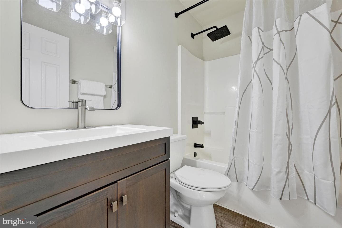 651 208th Street photo 23