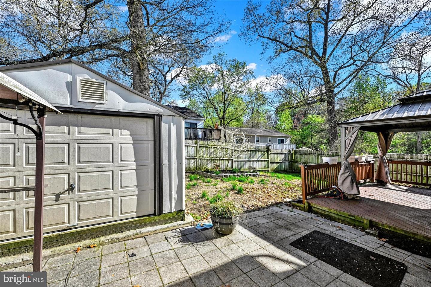651 208th Street photo 27