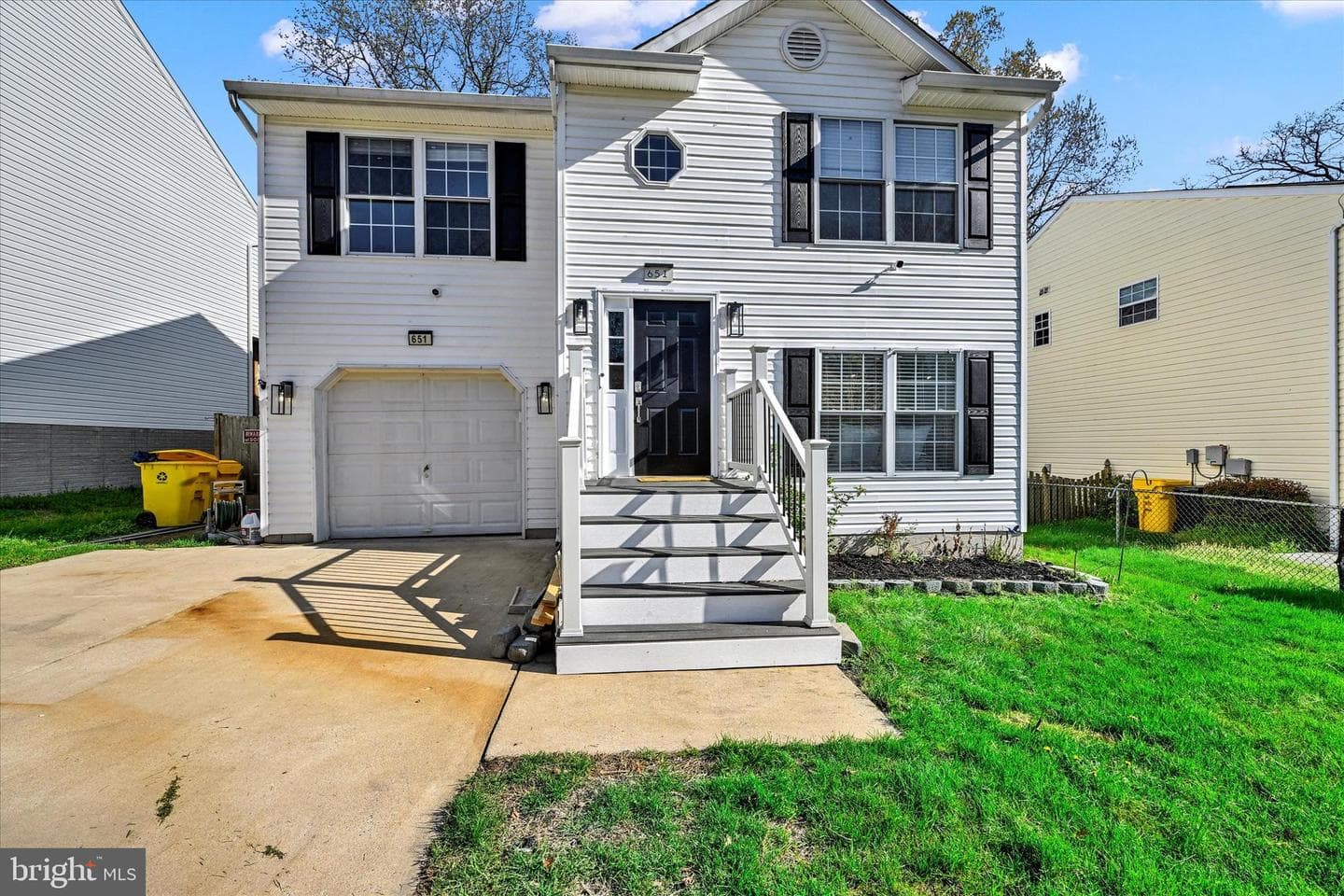 651 208th Street photo 4