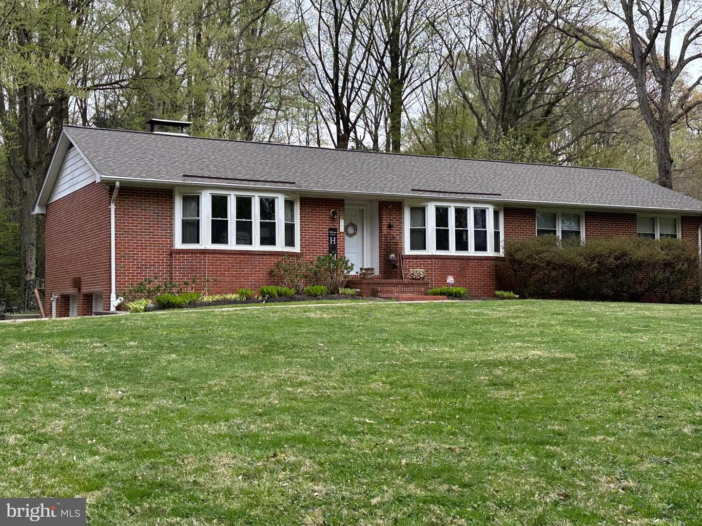 945 Arundel Lane photo 3