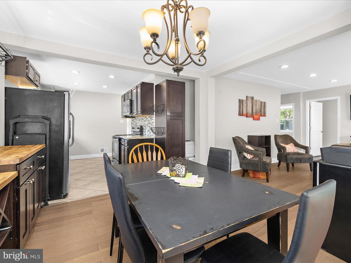 562 6th Street photo 11