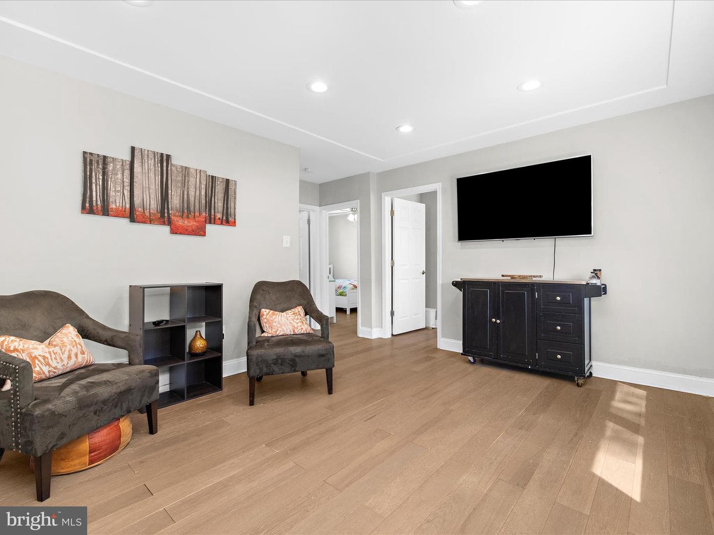 562 6th Street photo 12