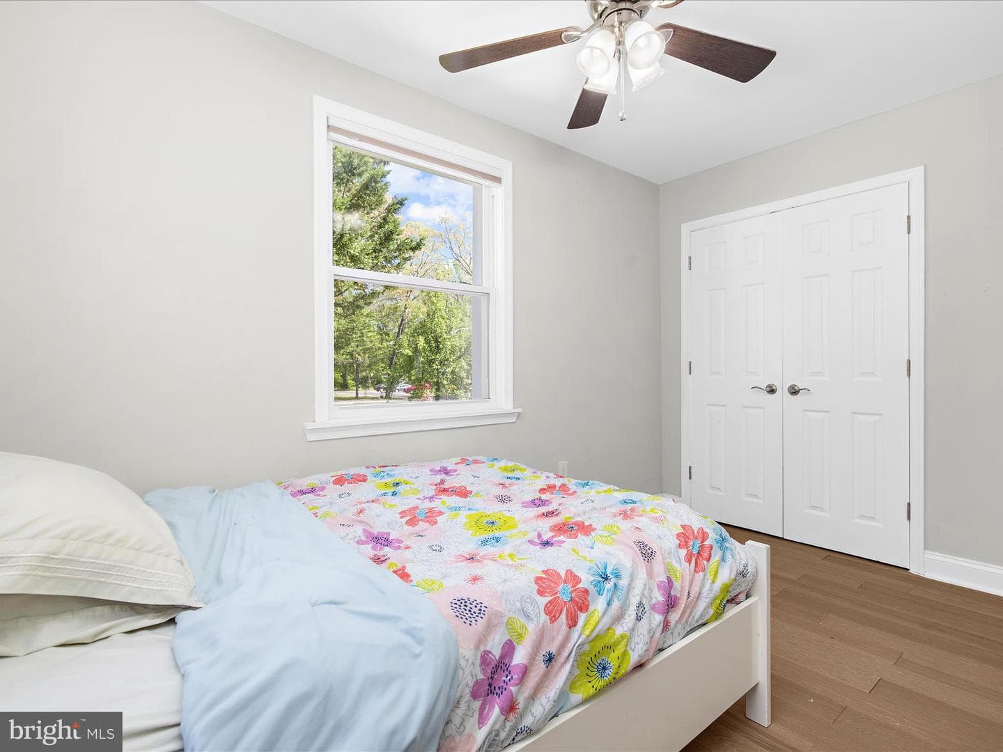 562 6th Street photo 24