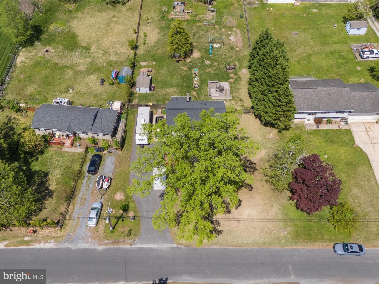 562 6th Street photo 35