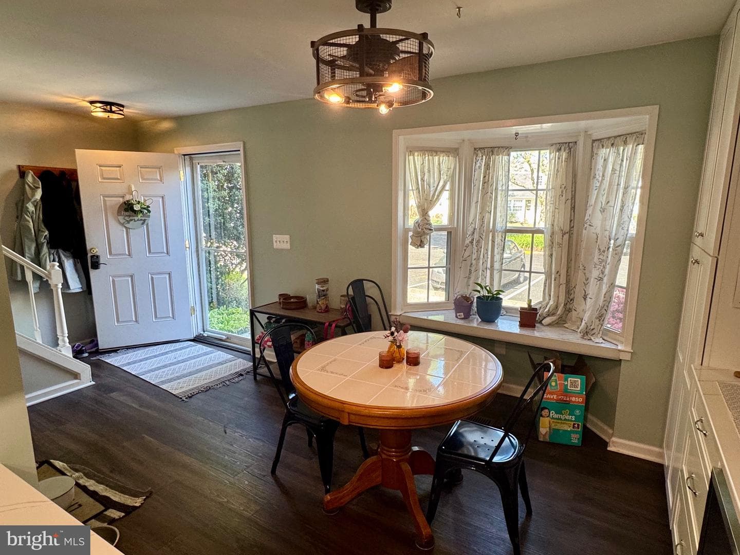 1820 Aberdeen Circle photo 4