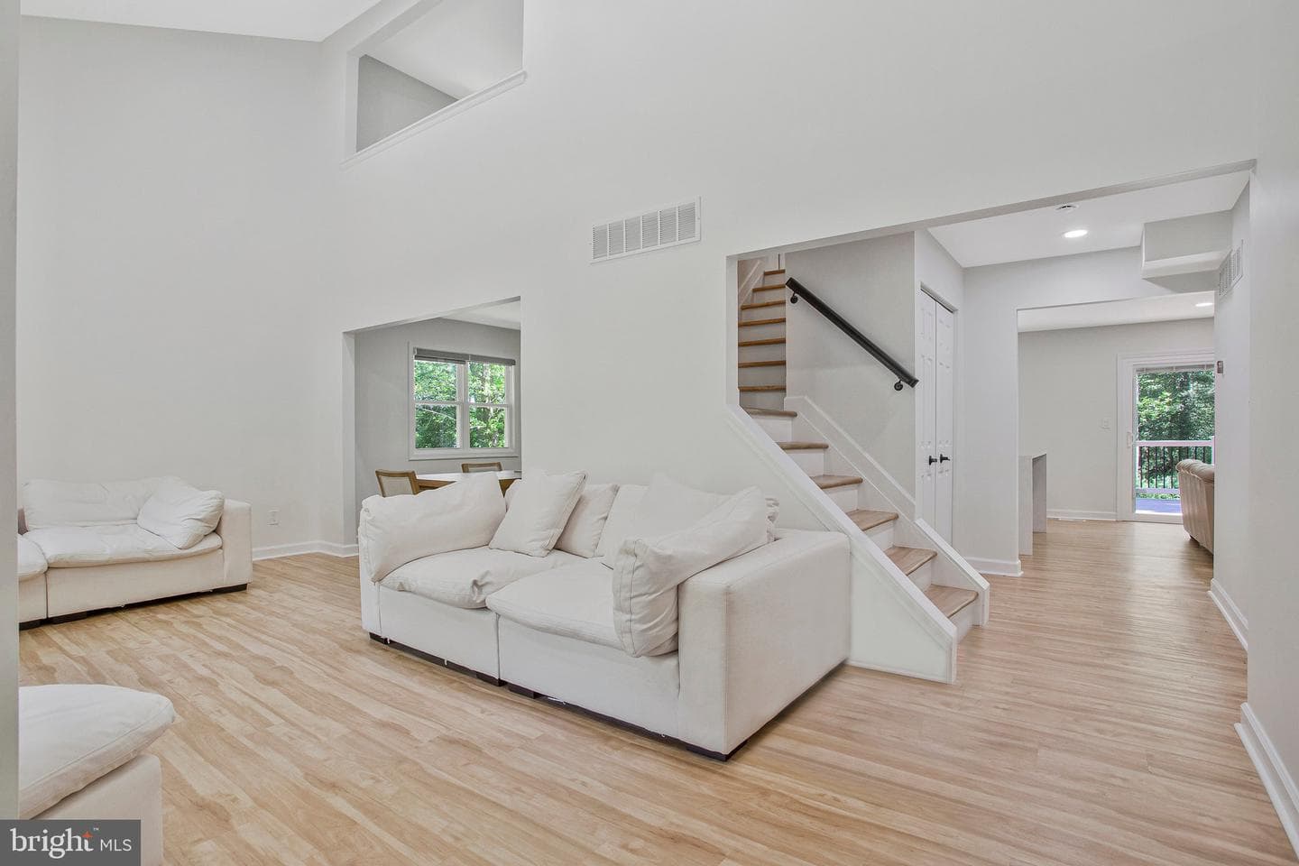 536 Green River Court photo 11