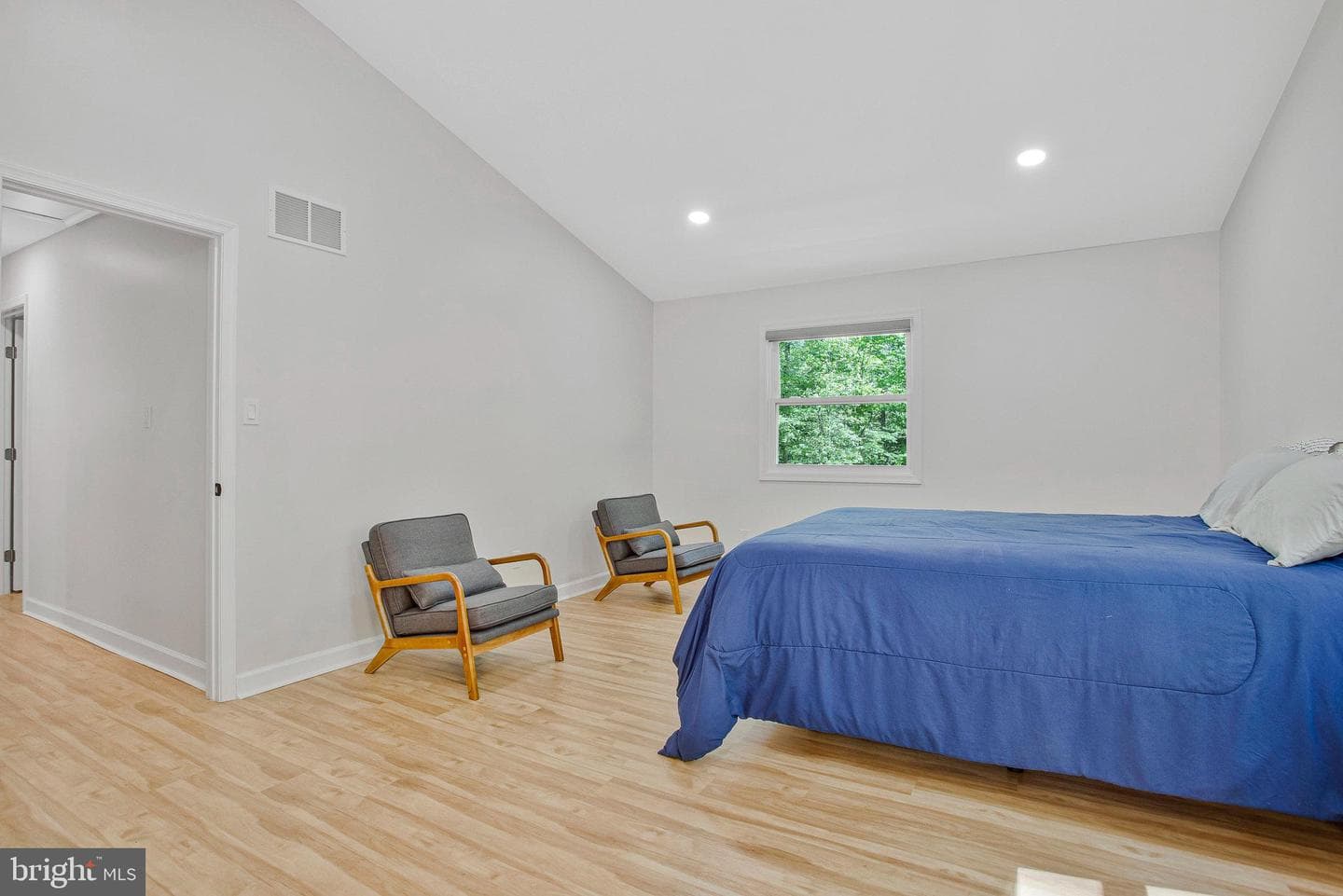 536 Green River Court photo 16