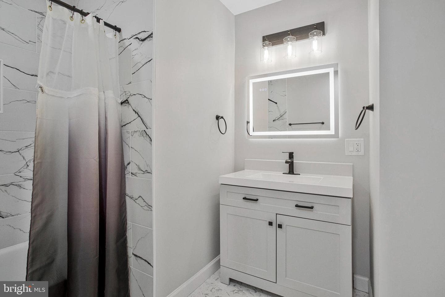 536 Green River Court photo 18