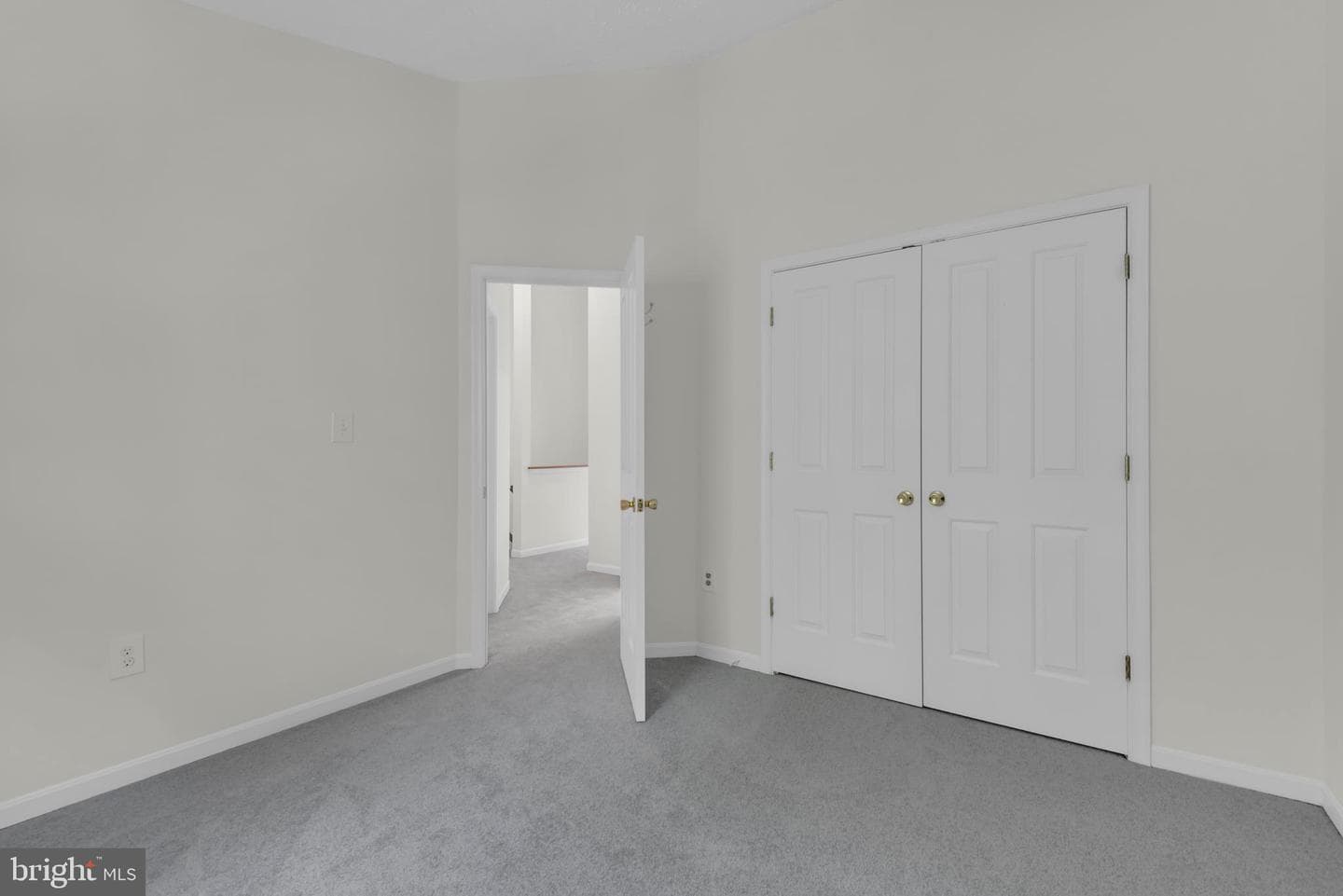 2565 Windy Oak Court photo 37