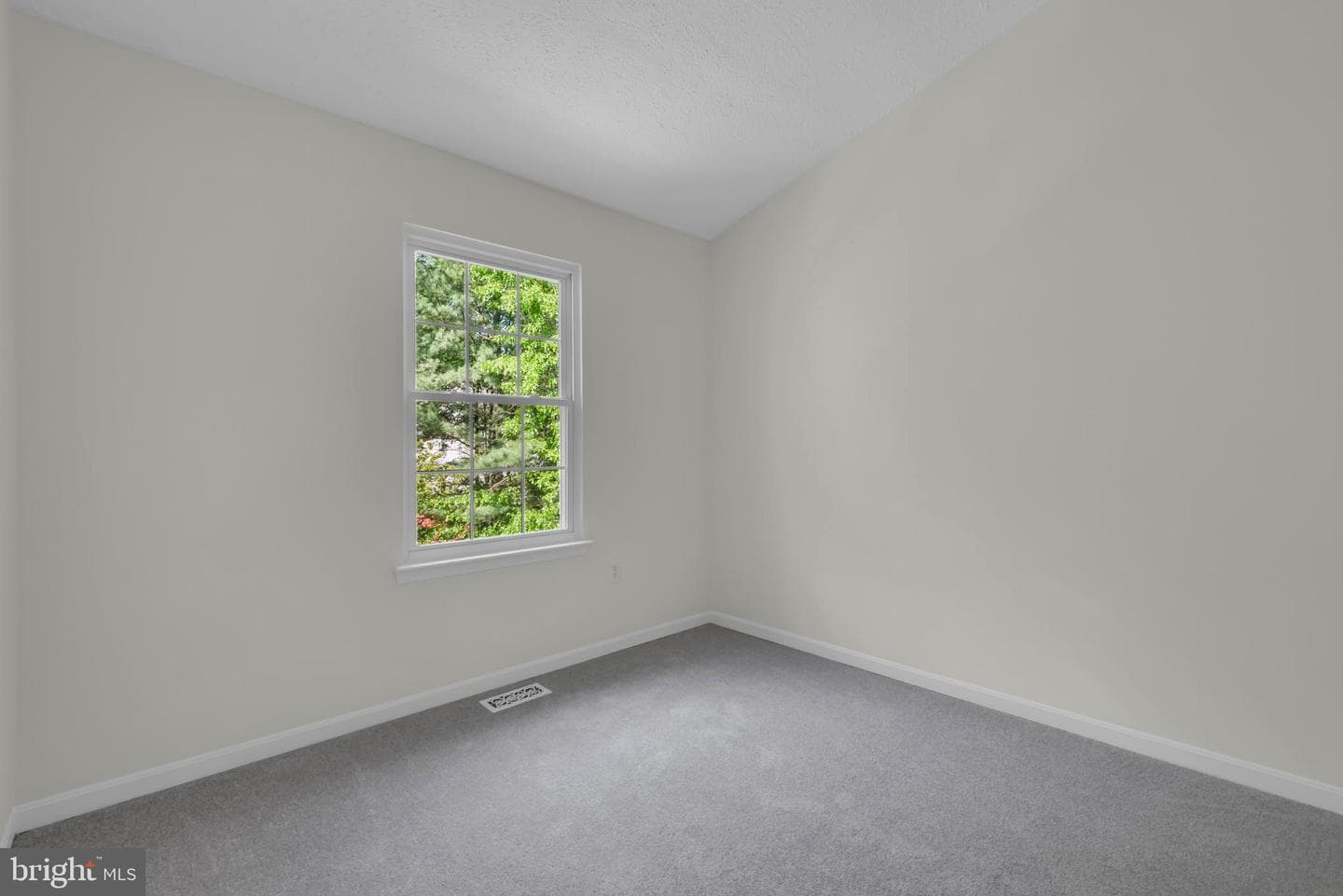 2565 Windy Oak Court photo 38